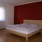 Lindenhof Πανσιόν 3*