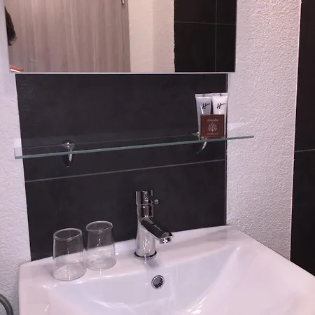 Pensionat Lindenhof 3*