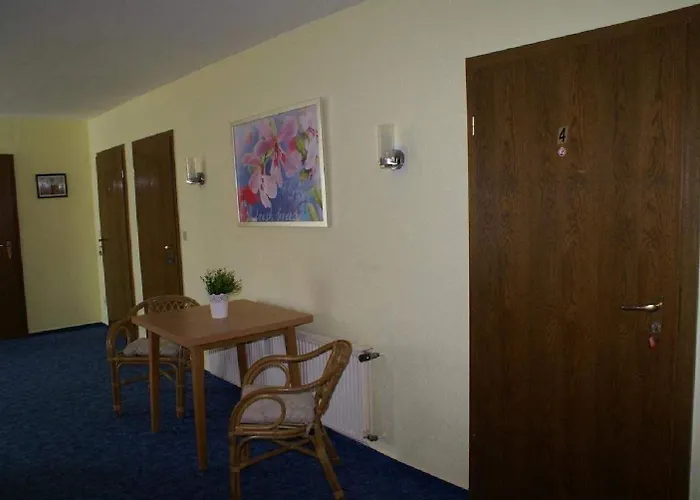 Penzion Lindenhof 3*